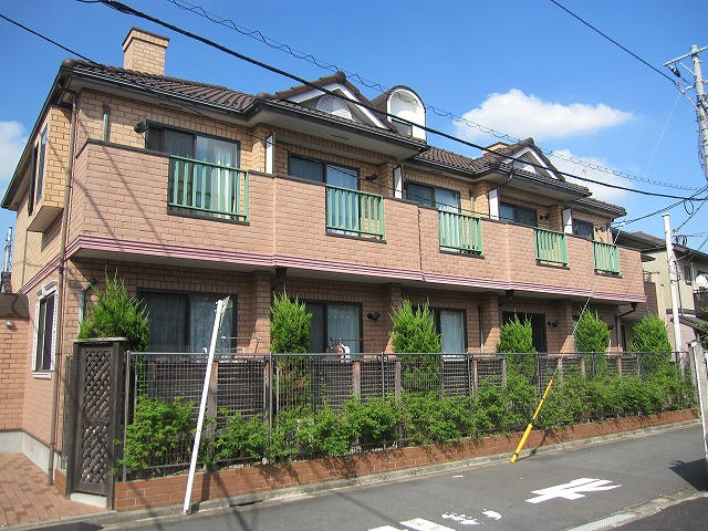 ���ʐ^�{����