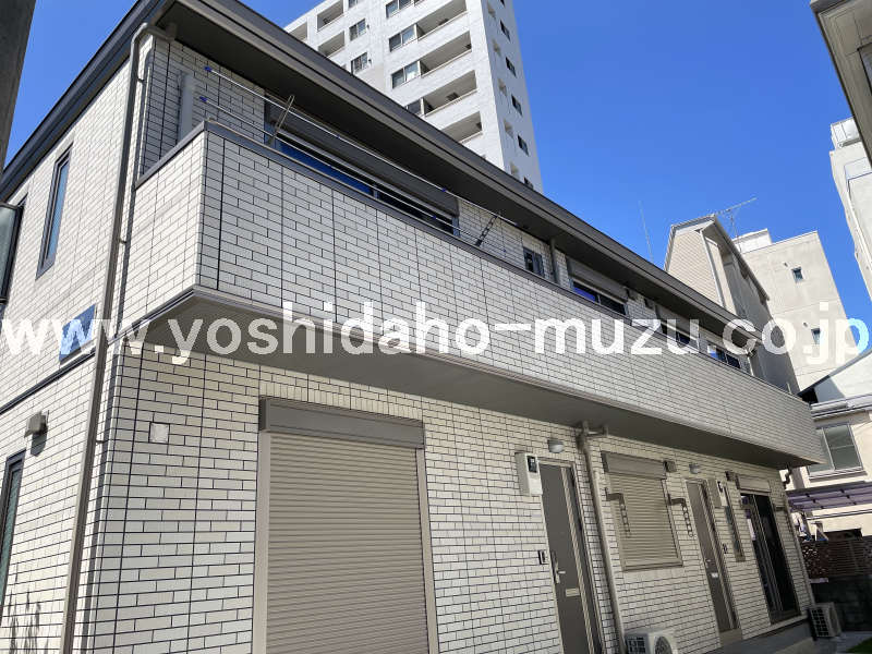 ���ʐ^�{����