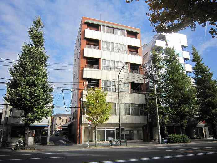 ���ʐ^�{����